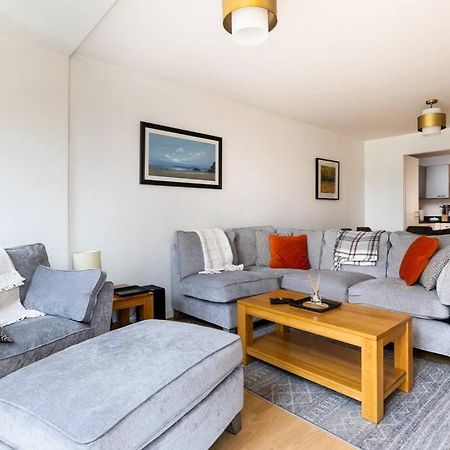 Lovely 2 Bedroom Apartment With Balcony Dublin Exterior photo