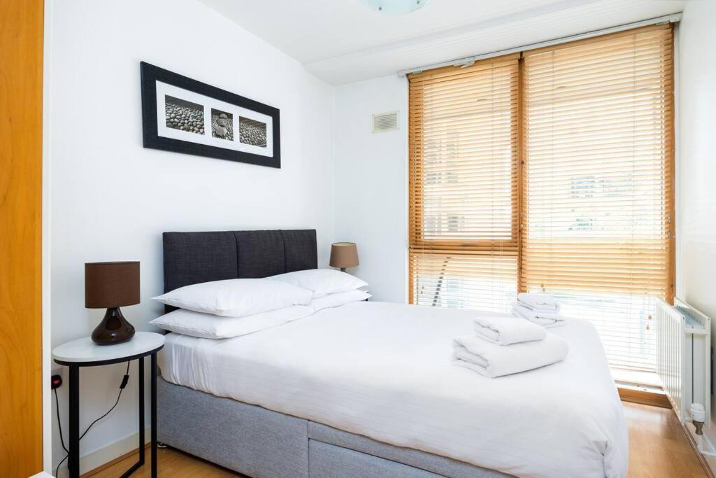 Lovely 2 Bedroom Apartment With Balcony Dublin Exterior photo